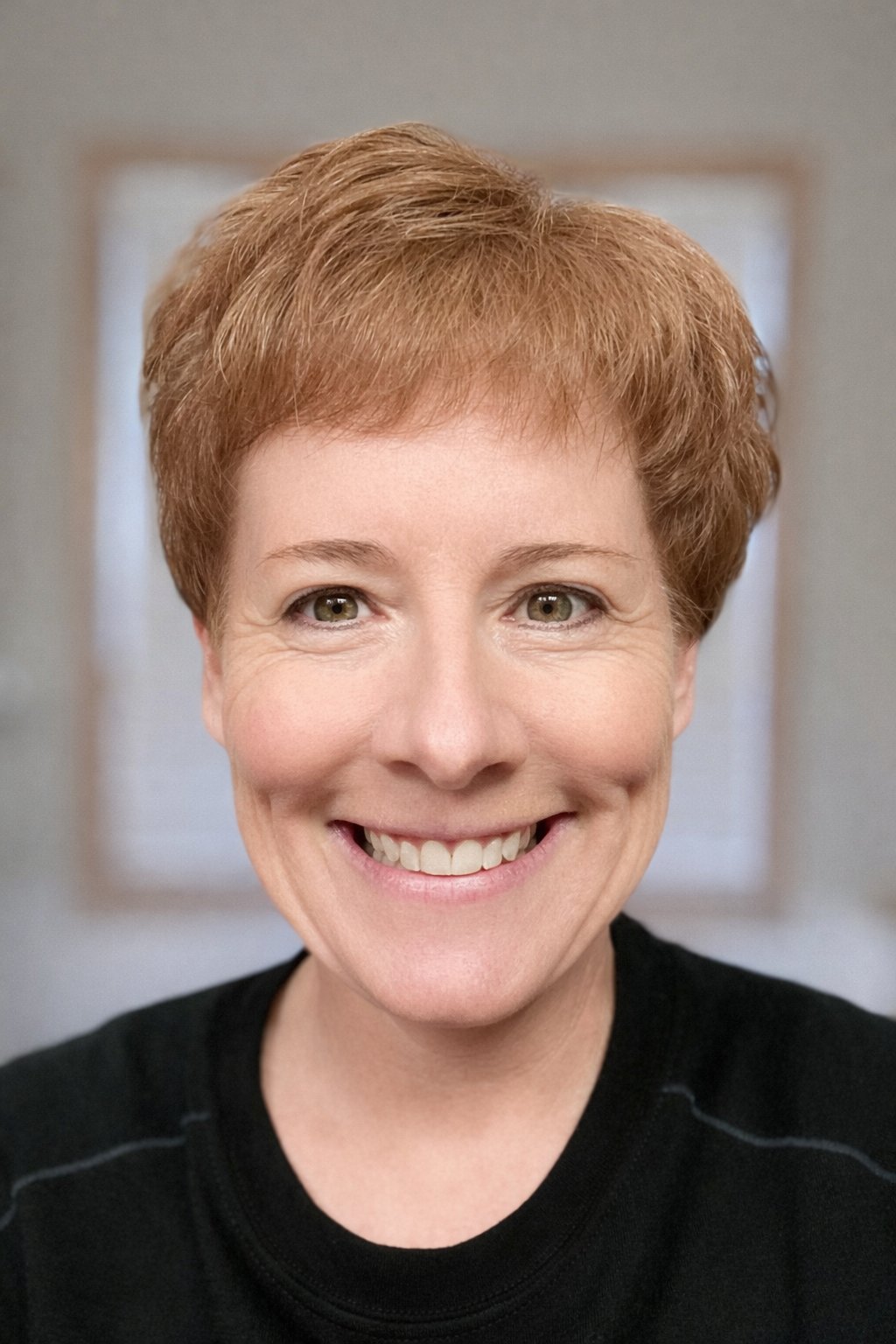 Lisa Finstad, founder of HomeTechHelpMN, patient in-home tech help for seniors in the northwest Twin Cities